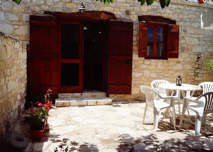 Makrinari Tis Pano Geitonias Feriehus *