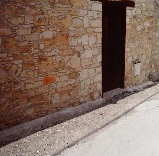 Makrinari Tis Pano Geitonias Semesterbostad Salamiou